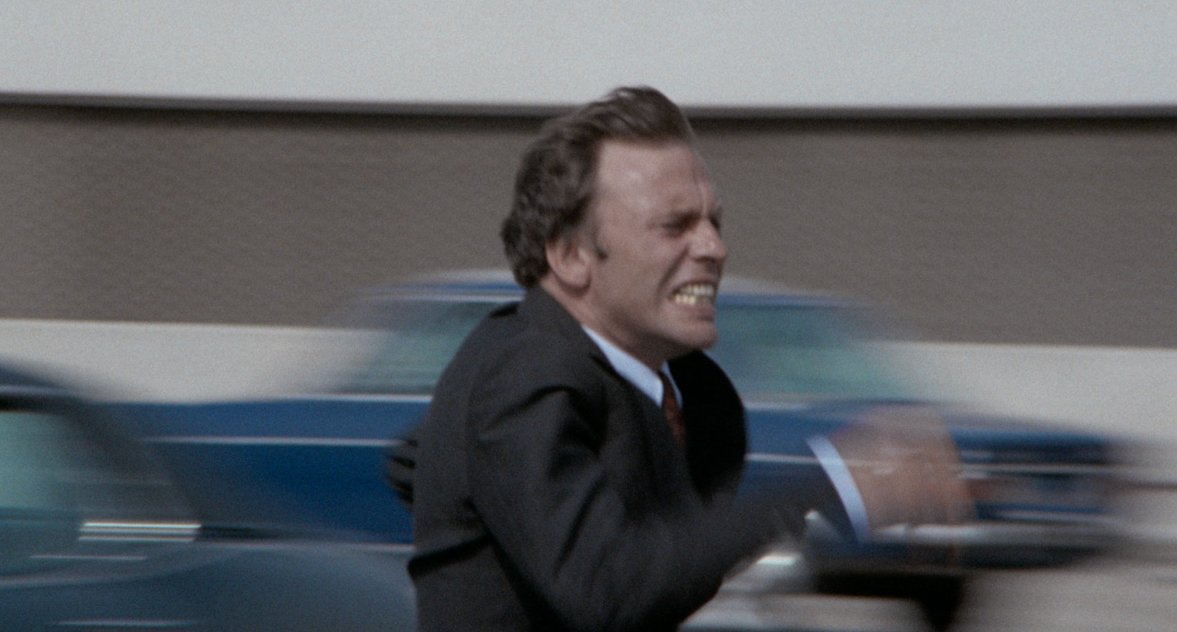 パリから来た殺し屋